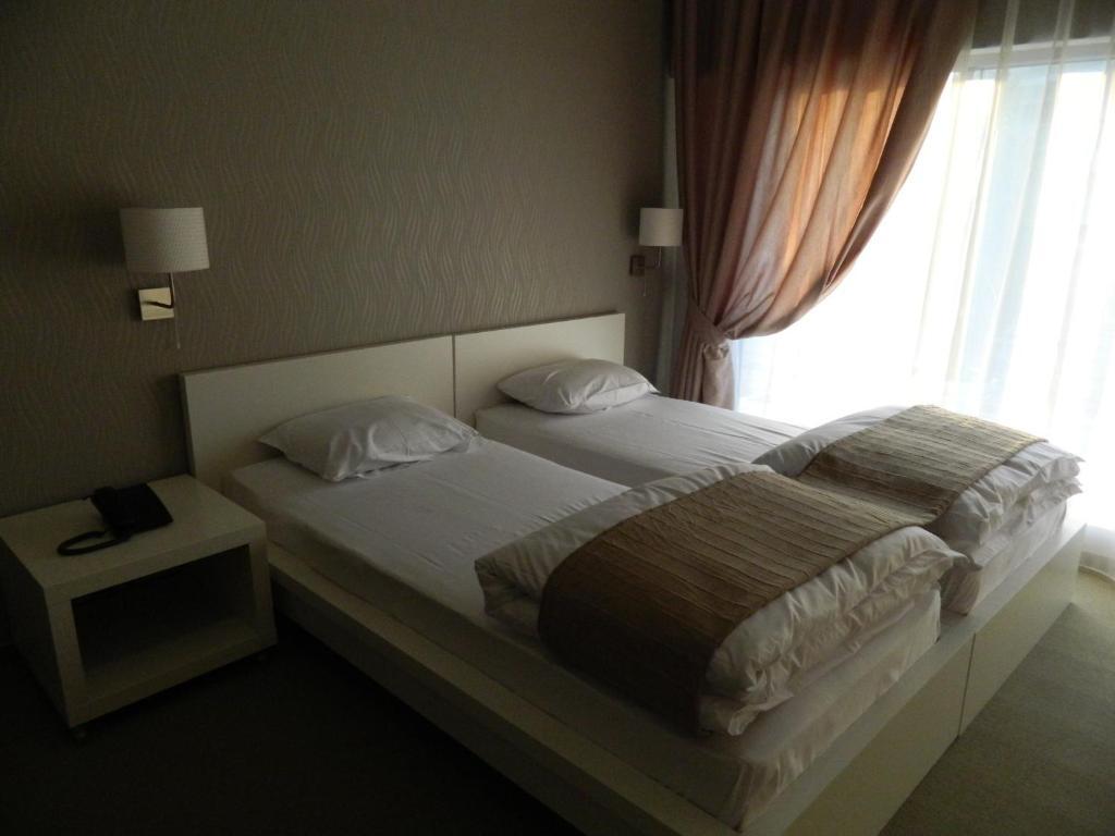 Guesthouse City Central International Skopje Bilik gambar
