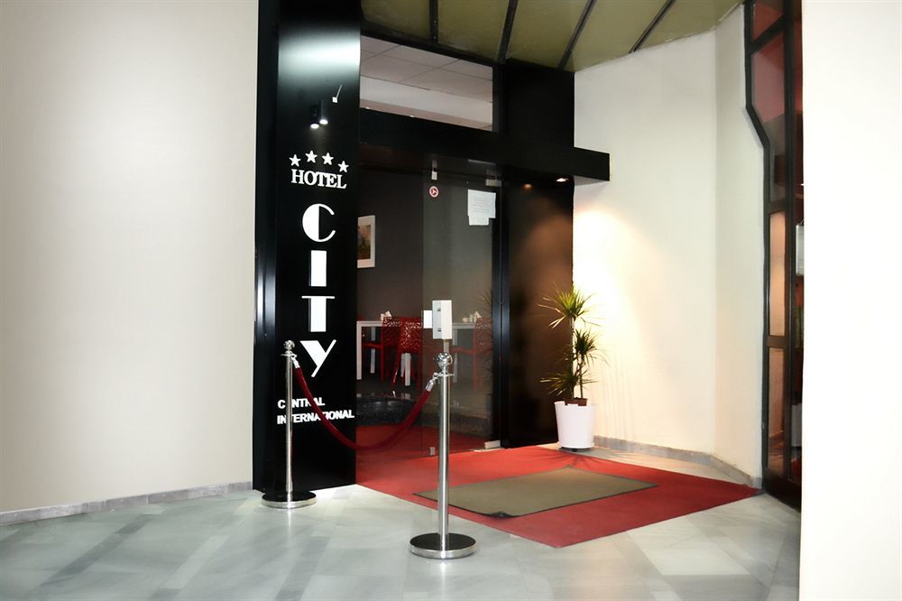 Guesthouse City Central International Skopje Luaran gambar